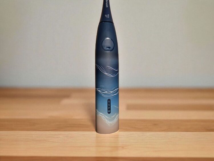 Happybrush EcoVibe 3 Schallzahnbürste – Handstück mit übersichtlichem Design