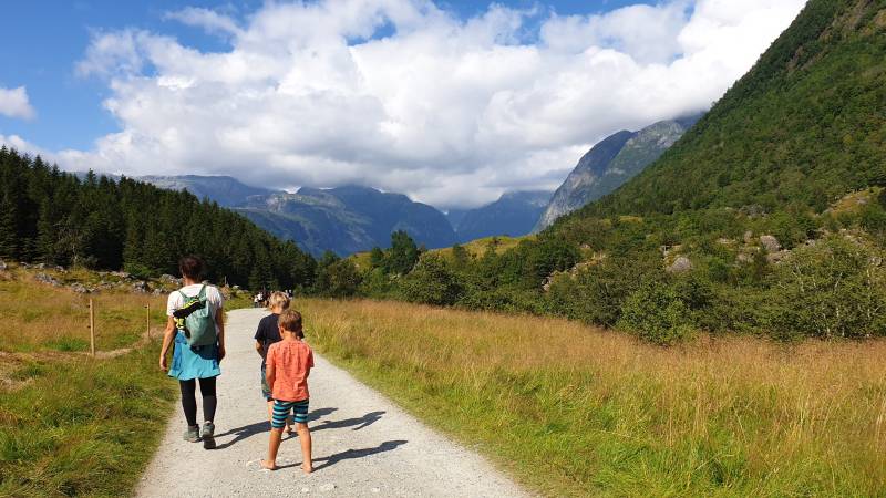 bondhusvatnet-wandern-kinder