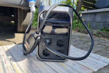 EcoFlow Delta 3 Plus speist Strom über WATTSTUNDE CEE-Einspeisekabel mit FI in VW Bulli ein